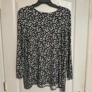 J. Jill Monochrome Floral Long Sleeve Top